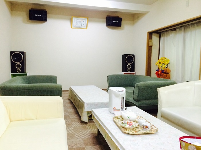 小山カラオケ教室内観